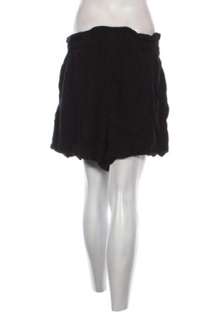 Damskie szorty Reserved, Rozmiar L, Kolor Czarny, Cena 35,99 zł