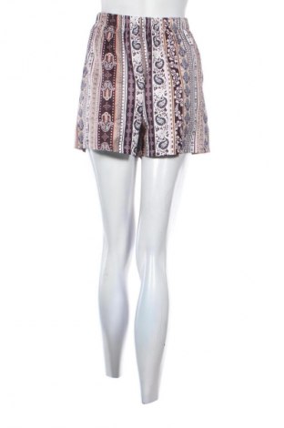 Pantaloni scurți de femei Romwe, Mărime S, Culoare Multicolor, Preț 50,00 Lei