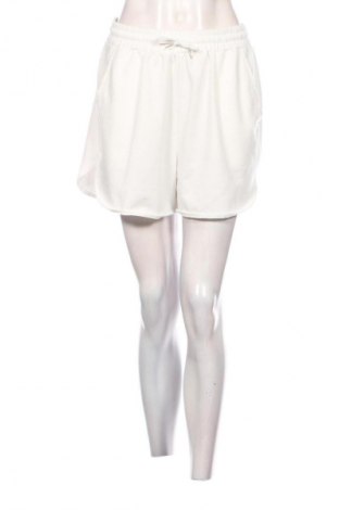 Γυναικείο κοντό παντελόνι SHEIN, Μέγεθος L, Χρώμα Λευκό, Τιμή 9,72 €