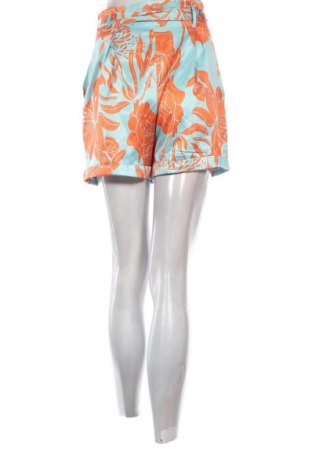 Dámské kraťasy  SHEIN, Velikost S, Barva Vícebarevné, Cena  241,00 Kč