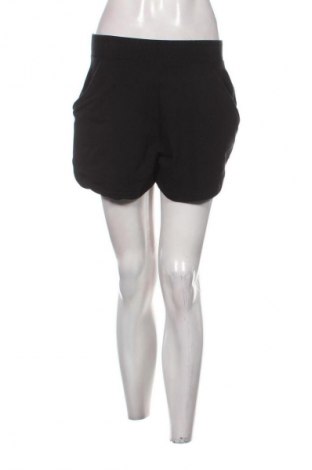 Női rövidnadrág Trendyol, Méret S, Szín Fekete, Ár 6 647 Ft