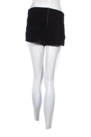 Női rövidnadrág Unbranded, Méret M, Szín Fekete, Ár 3 800 Ft