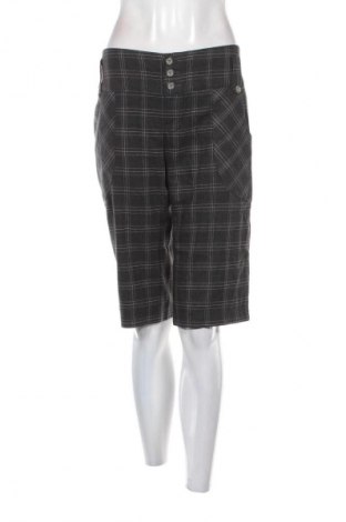 Pantaloni scurți de femei Vero Moda, Mărime XL, Culoare Multicolor, Preț 34,99 Lei