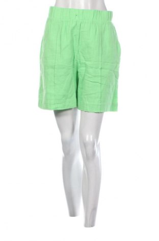 Női rövidnadrág Y.A.S, Méret M, Szín Zöld, Ár 27 669 Ft
