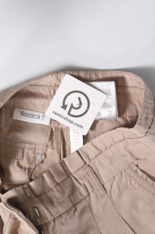 Γυναικείο κοντό παντελόνι Yessica, Μέγεθος S, Χρώμα  Μπέζ, Τιμή 9,72 €