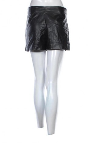 Női rövidnadrág Zara, Méret M, Szín Fekete, Ár 9 200 Ft