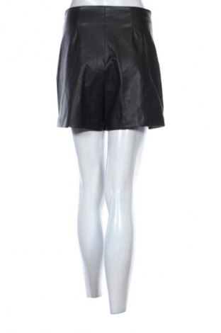 Damen Shorts Zara, Größe M, Farbe Schwarz, Preis 10,23 €