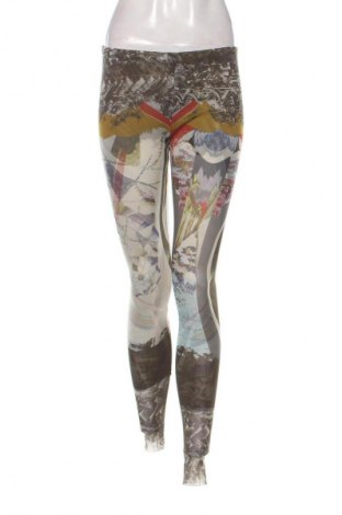 Дамски клин Pinki Fashion, Размер M, Цвят Многоцветен, Цена 27,00 лв.