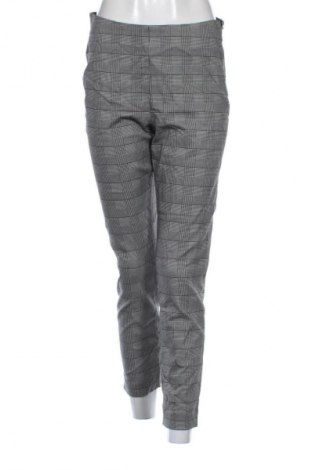 Női leggings TCM, Méret M, Szín Sokszínű, Ár 2 289 Ft