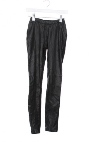 Γυναικείο παντελόνι δερμάτινο Hallhuber, Μέγεθος XXS, Χρώμα Μαύρο, Τιμή 81,99 €