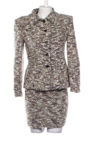 Дамски костюм Elegant, Размер S, Цвят Многоцветен, Цена 88,00 лв.