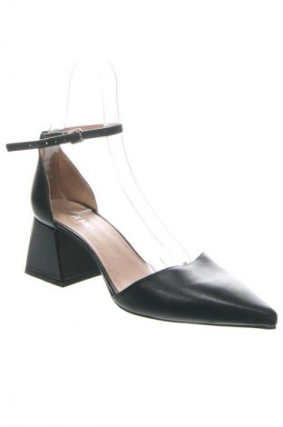 Obuwie damskie About You, Rozmiar 39, Kolor Czarny, Cena 290,99 zł