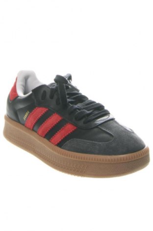 Damenschuhe Adidas, Größe 38, Farbe Mehrfarbig, Preis € 137,99