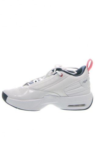 Дамски обувки Air Jordan Nike, Размер 40, Цвят Бял, Цена 269,99 лв.
