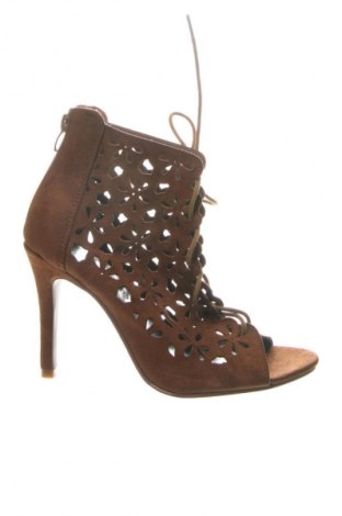 Γυναικεία παπούτσια Body Flirt, Μέγεθος 38, Χρώμα Καφέ, Τιμή 31,68 €