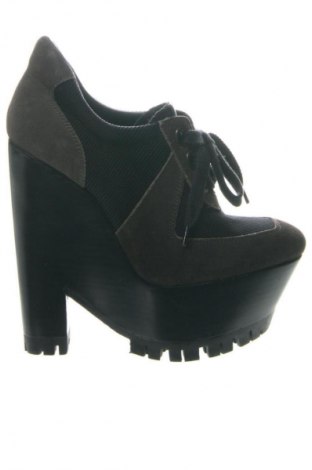 Női cipők Burberry Prorsum, Méret 35, Szín Sokszínű, Ár 114 228 Ft