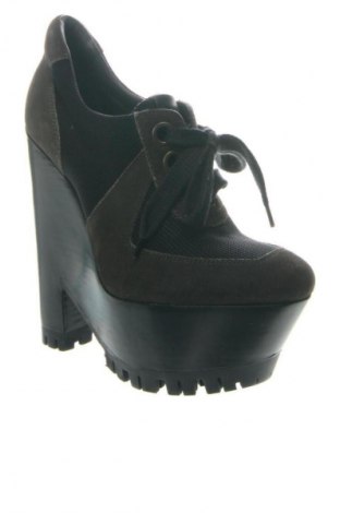 Női cipők Burberry Prorsum, Méret 35, Szín Sokszínű, Ár 114 228 Ft