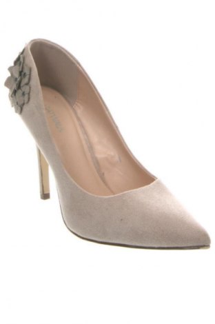 Női cipők Catwalk, Méret 40, Szín Bézs, Ár 28 000 Ft