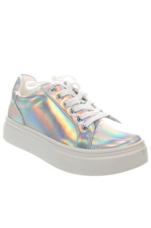 Дамски обувки Cropp, Размер 39, Цвят Сребрист, Цена 109,82 лв.