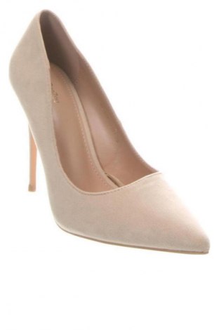 Дамски обувки DeeZee, Размер 39, Цвят Бежов, Цена 50,83 лв.