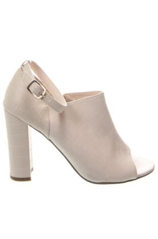 Obuwie damskie Justfab, Rozmiar 39, Kolor Beżowy, Cena 142,53 zł