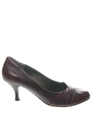 Дамски обувки Lasocki, Размер 39, Цвят Червен, Цена 113,97 лв.