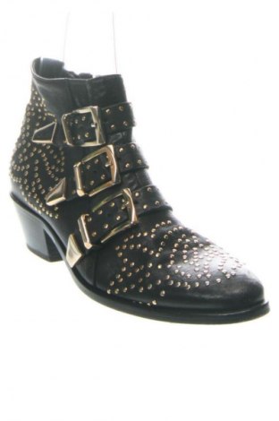 Obuwie damskie Nenette, Rozmiar 36, Kolor Czarny, Cena 526,76 zł