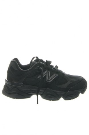 Dámske topánky  New Balance, Veľkosť 38, Farba Čierna, Cena  124,95 €