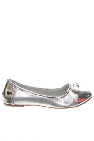 Damenschuhe New Style, Größe 37, Farbe Silber, Preis 31,82 €