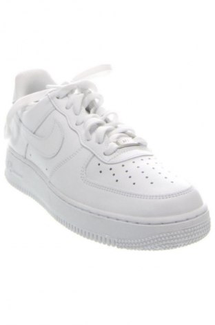Дамски обувки Nike, Размер 41, Цвят Бял, Цена 204,99 лв.