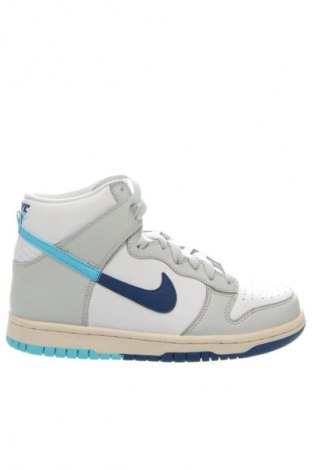 Дамски обувки Nike, Размер 38, Цвят Многоцветен, Цена 204,99 лв.