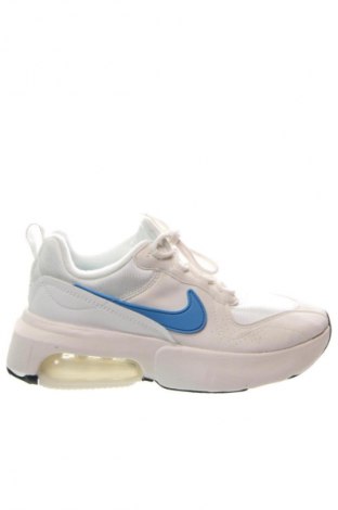 Дамски обувки Nike, Размер 40, Цвят Бял, Цена 204,99 лв.