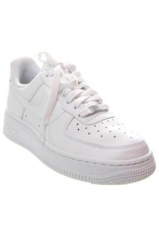 Дамски обувки Nike, Размер 37, Цвят Бял, Цена 204,99 лв.