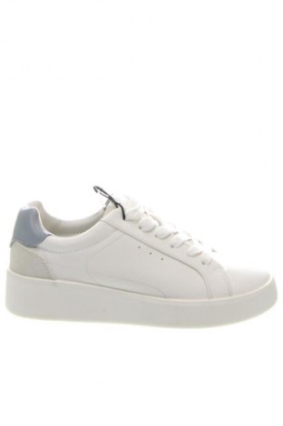 Дамски обувки ONLY, Размер 36, Цвят Бял, Цена 77,99 лв.