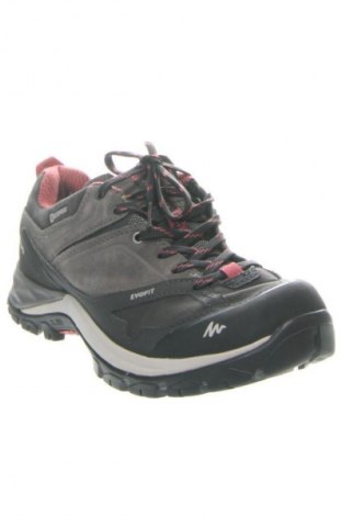 Дамски обувки Quechua, Размер 37, Цвят Сив, Цена 88,16 лв.