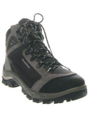 Дамски обувки Quechua, Размер 39, Цвят Многоцветен, Цена 88,16 лв.