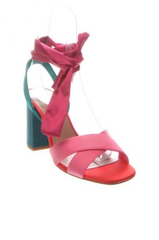 Γυναικεία παπούτσια Stradivarius, Μέγεθος 37, Χρώμα Πολύχρωμο, Τιμή 26,05 €