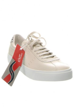 Дамски обувки Superga, Размер 38, Цвят Екрю, Цена 149,99 лв.