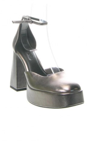 Γυναικεία παπούτσια Tamaris, Μέγεθος 37, Χρώμα Ασημί, Τιμή 42,95 €