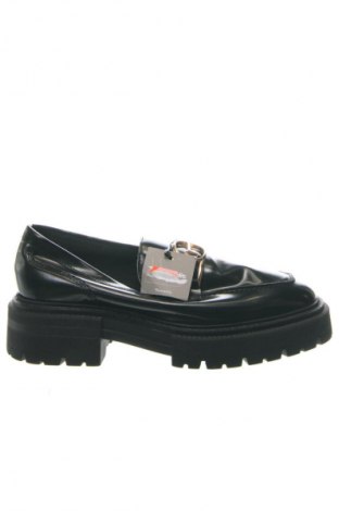 Obuwie damskie Tamaris, Rozmiar 41, Kolor Czarny, Cena 321,47 zł