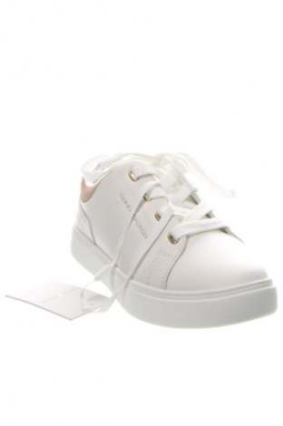 Női cipők Tommy Hilfiger, Méret 37, Szín Fehér, Ár 59 329 Ft