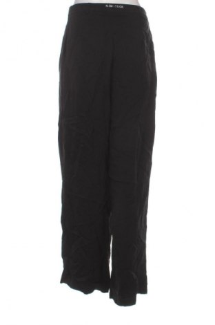 Dámske nohavice 11/03 for ABOUT YOU, Veľkosť M, Farba Čierna, Cena  11,95 €