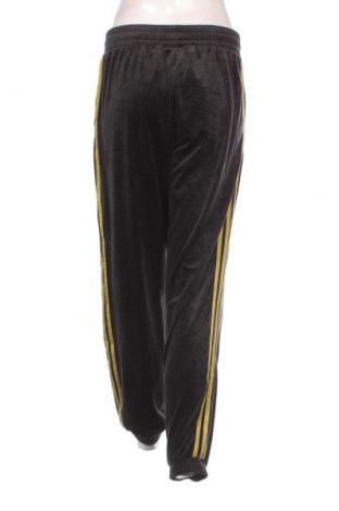 Dámské kalhoty  Adidas, Velikost S, Barva Černá, Cena  779,00 Kč