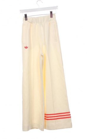 Dámské kalhoty  Adidas Originals, Velikost XXS, Barva Krémová, Cena  1 570,00 Kč