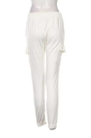 Γυναικείο παντελόνι Amisu, Μέγεθος S, Χρώμα Λευκό, Τιμή 10,99 €