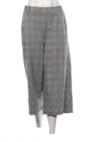 Damenhose Amisu, Größe M, Farbe Mehrfarbig, Preis 7,99 €