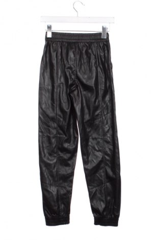 Pantaloni de femei Bershka, Mărime XS, Culoare Negru, Preț 45,99 Lei