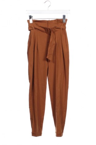 Damskie spodnie Bershka, Rozmiar XXS, Kolor Brązowy, Cena 48,99 zł