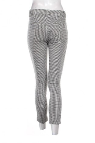 Damenhose Bershka, Größe S, Farbe Mehrfarbig, Preis € 14,77