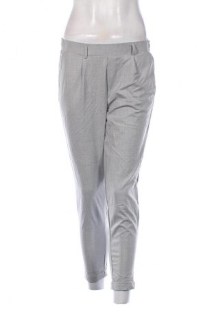 Pantaloni de femei Bershka, Mărime M, Culoare Gri, Preț 54,99 Lei